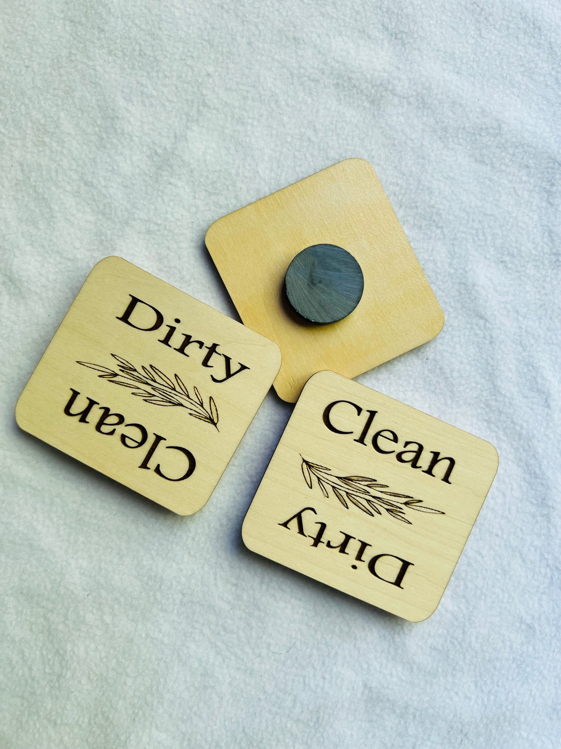 Dishwasher Clean/Dirty Magnet | Engraved Wooden Dishwasher Magnet | Clean/Dirty image 0